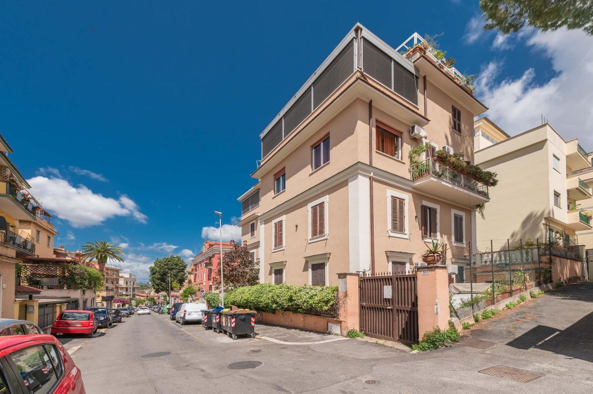 Suityrhome San Pietro 99 Рим Екстериор снимка